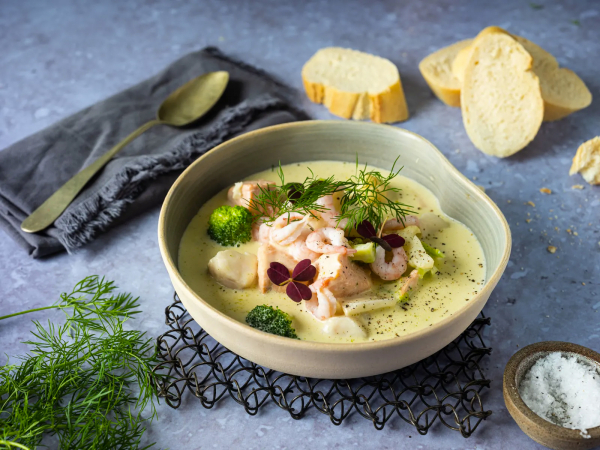 Fiskesuppe - Soupe de poisson crémeuse comme en Norvège (recette  authentique)